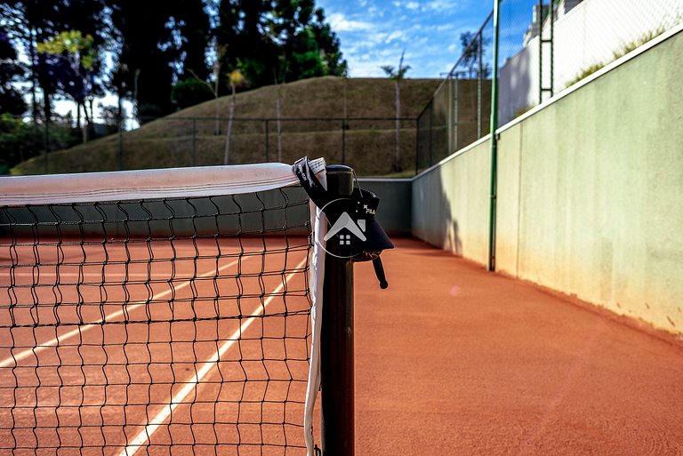 Elegante cobertura: 4 suítes c/ conforto e lazer