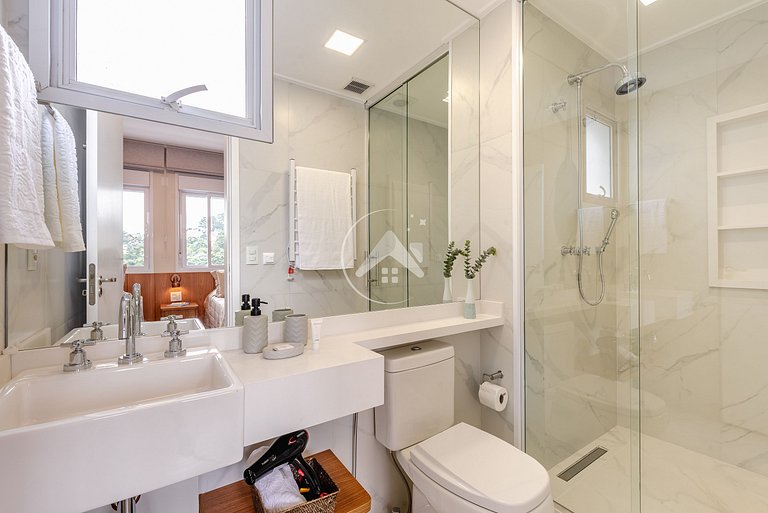 Elegante cobertura: 4 suítes c/ conforto e lazer