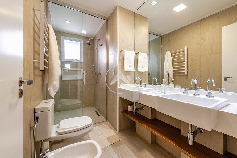 Elegante cobertura: 4 suítes c/ conforto e lazer